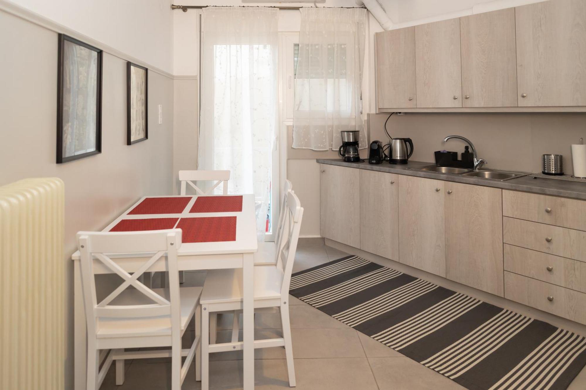 Santa Marina 2 Apartment Янина Екстериор снимка
