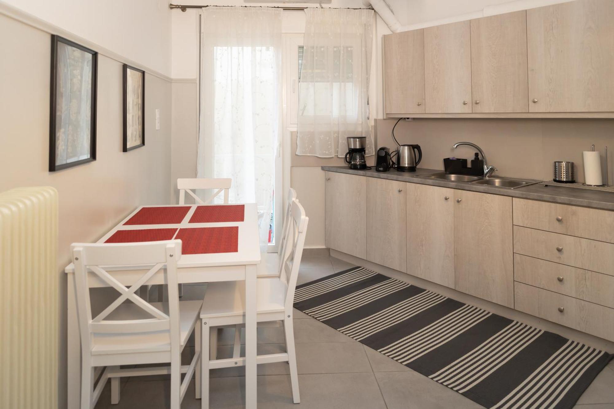 Santa Marina 2 Apartment Янина Екстериор снимка