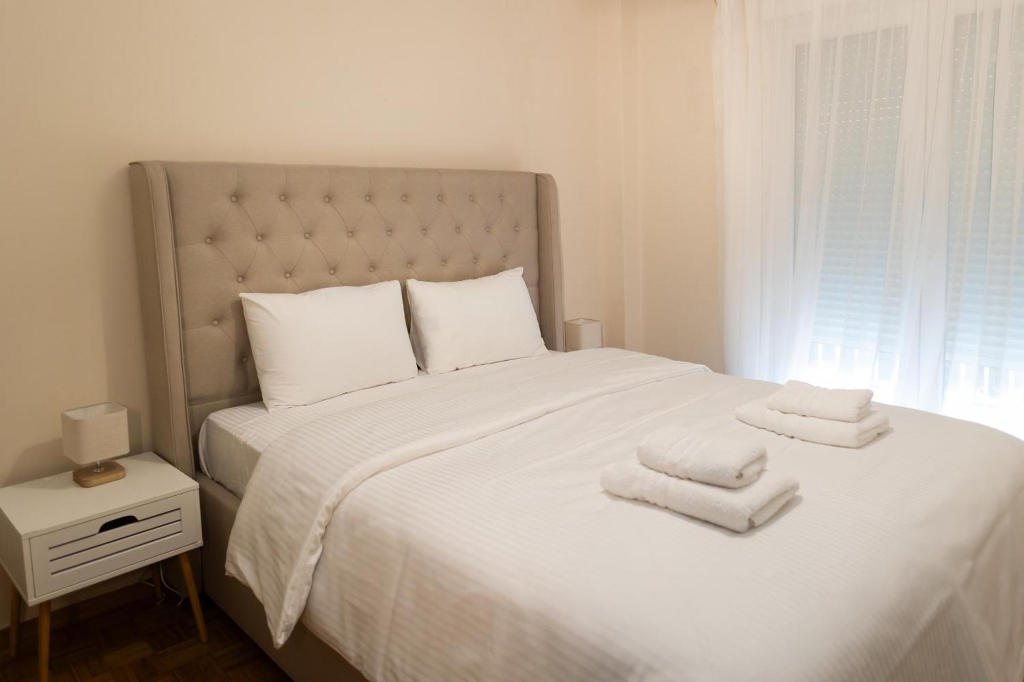 Santa Marina 2 Apartment Янина Екстериор снимка